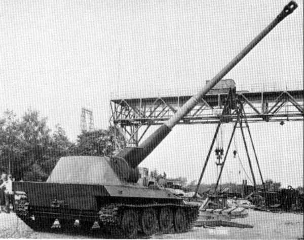 waffentrager1.bmp (851454 octets)